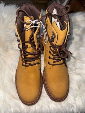 wild fable Tan and Brown Lace-Up Work Boots